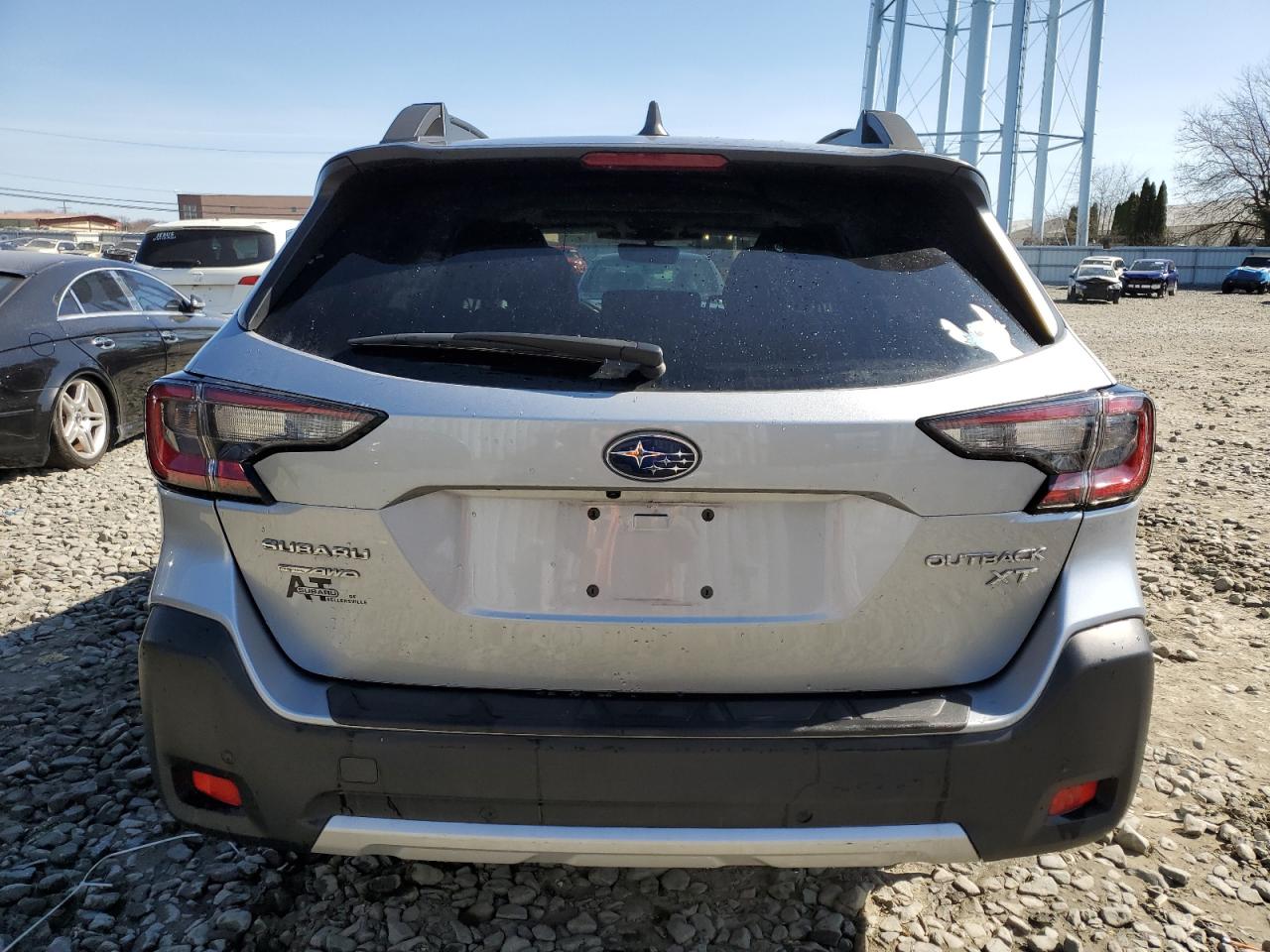 2023 Subaru Outback - Image 6