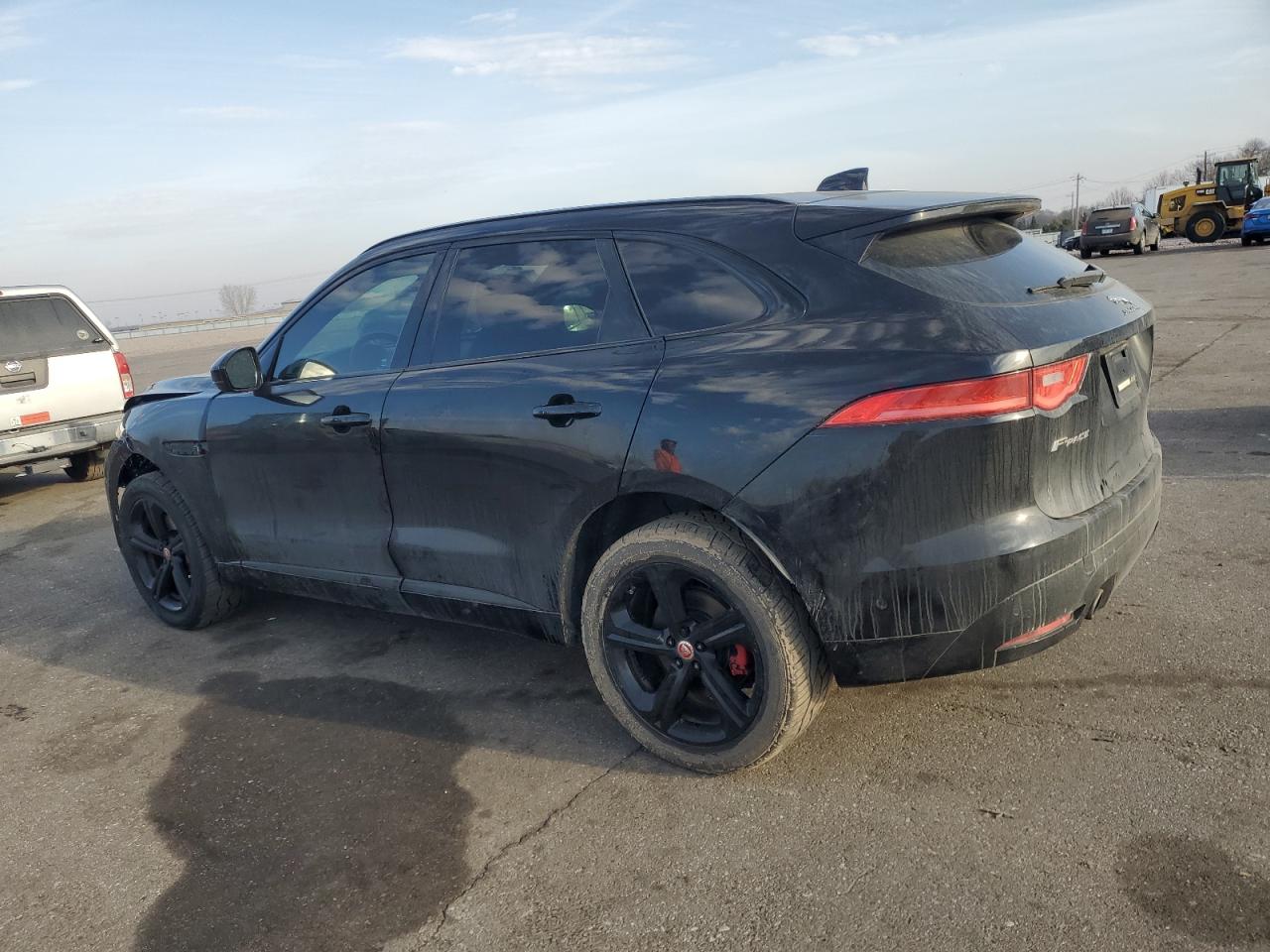 2019 Jaguar F-Pace - Image 2