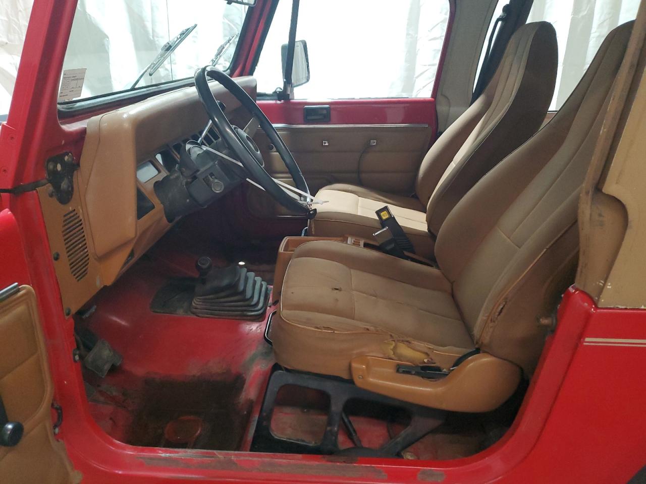 1995 Jeep Wrangler - Image 7