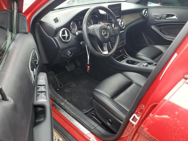 Parquets MERCEDES-BENZ GLA-CLASS 2017 Czerwony