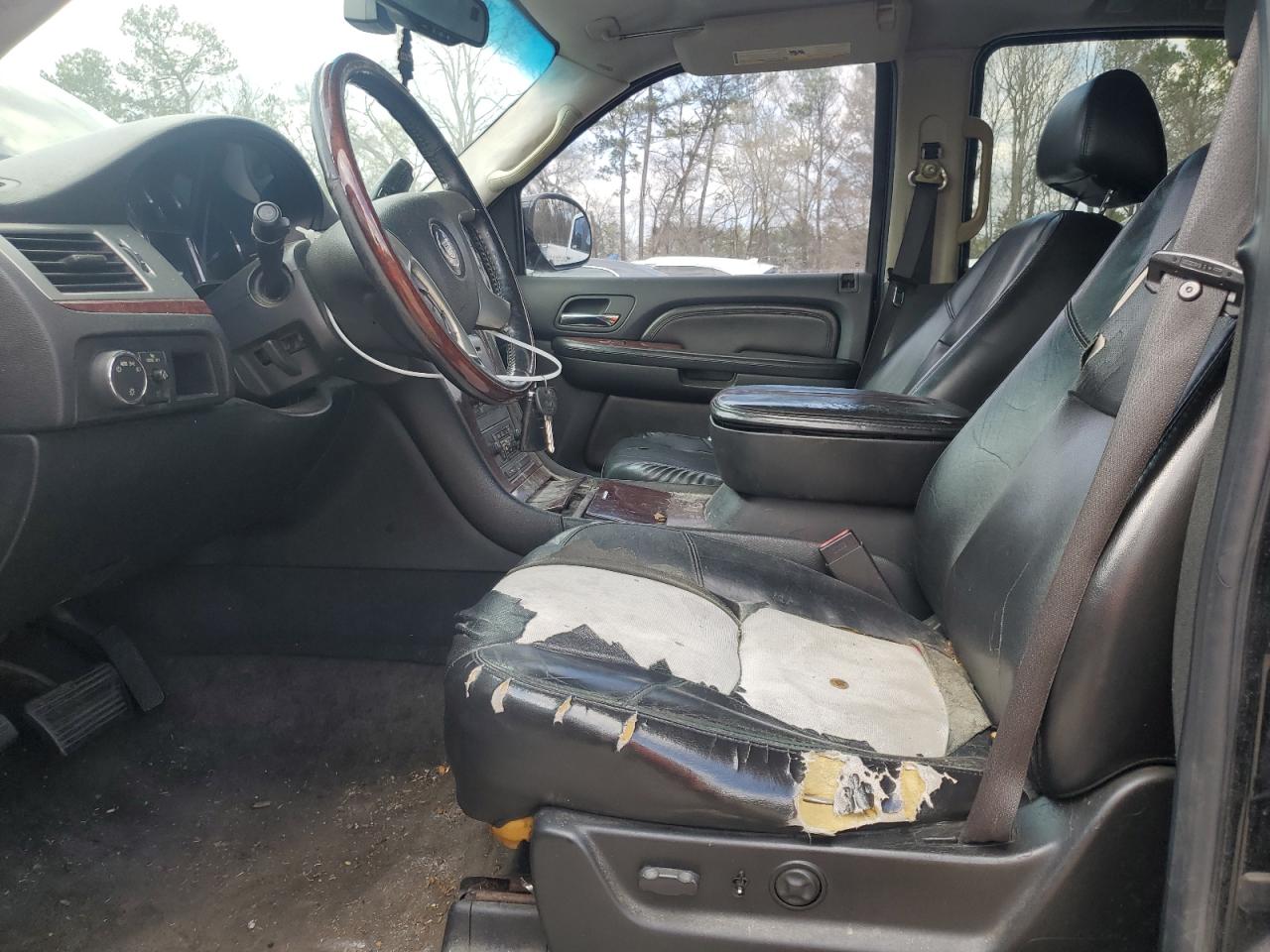 2008 Cadillac Escalade - Image 7