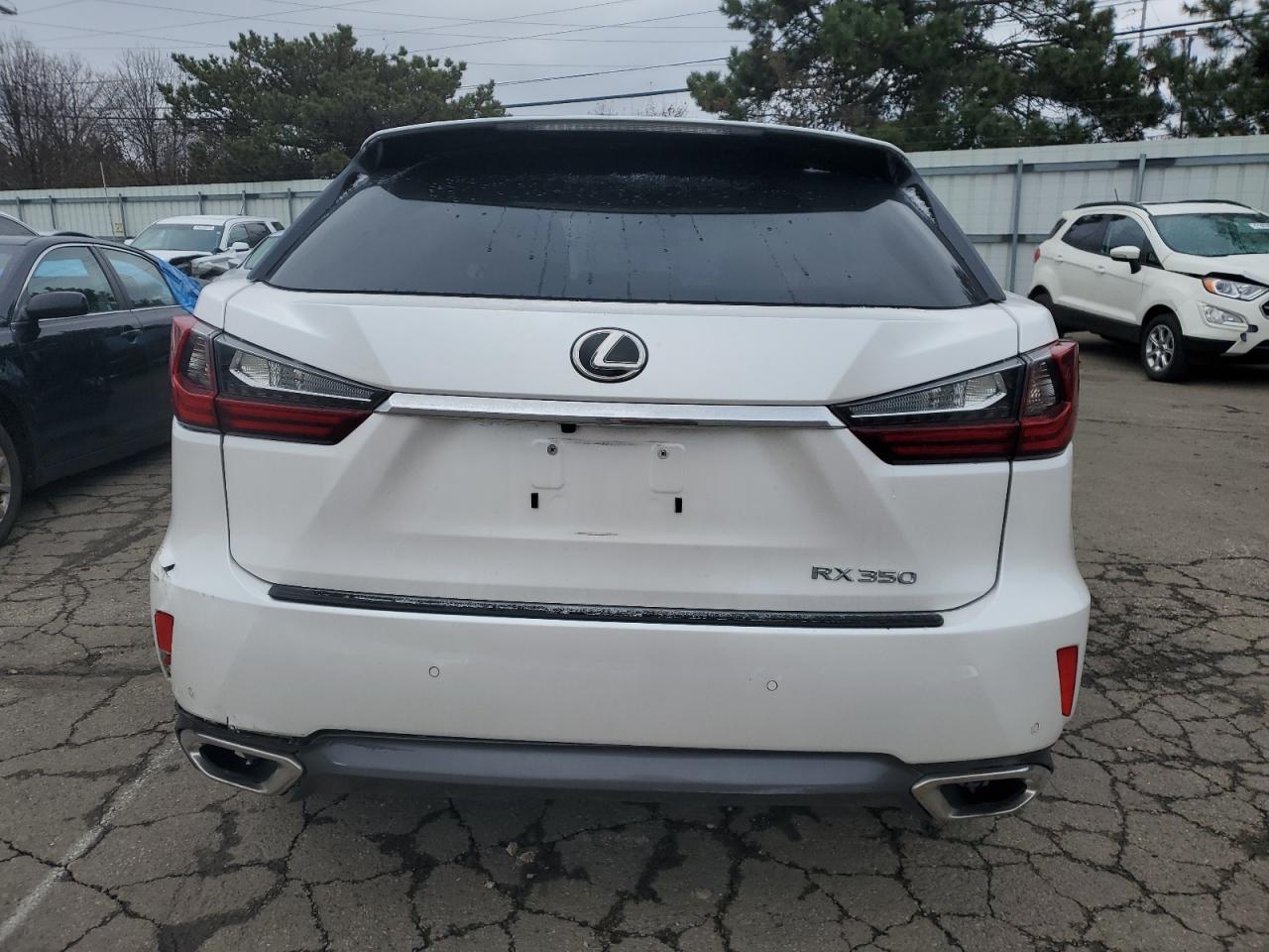 2017 Lexus RX - Image 6