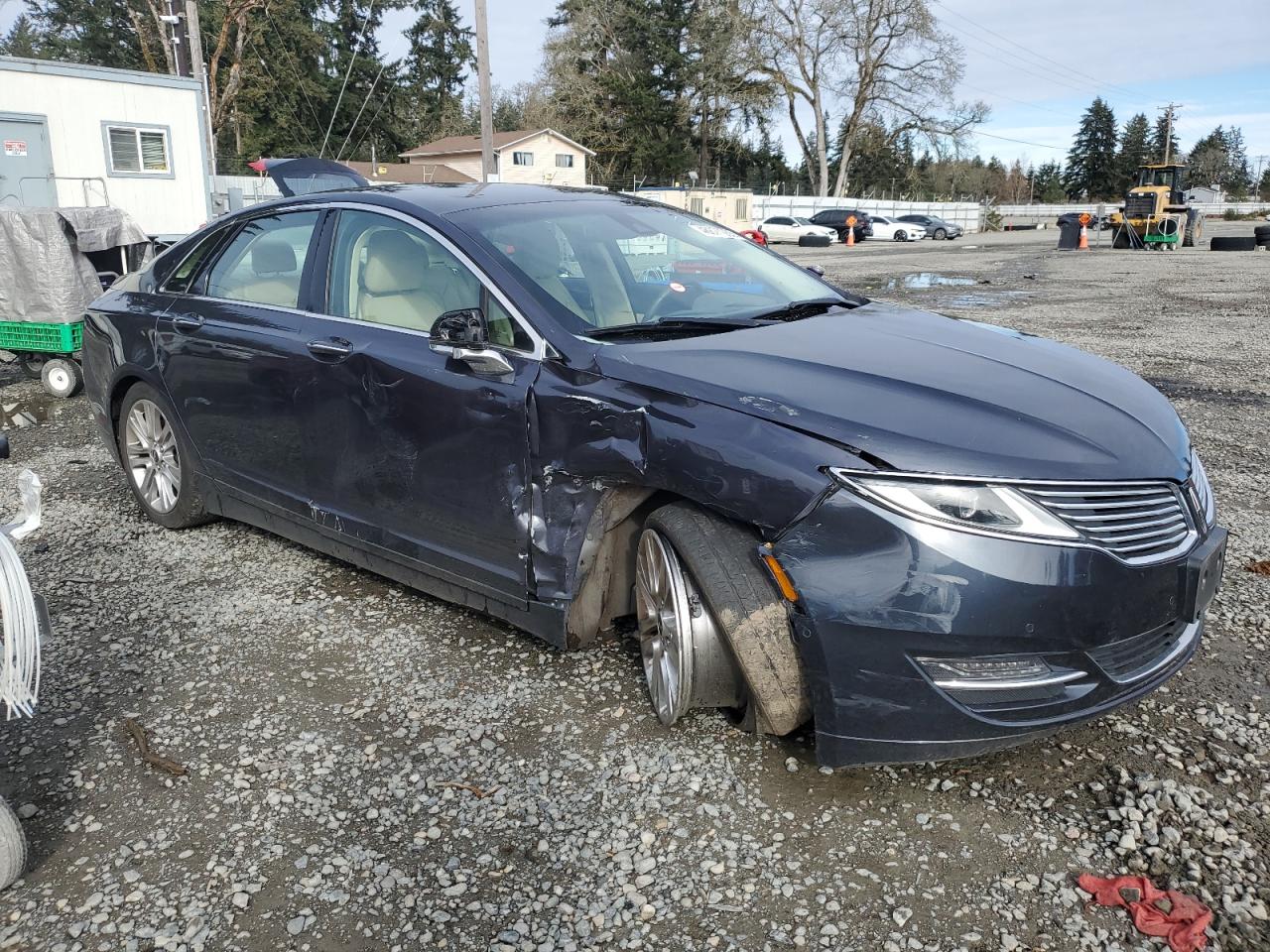 2013 Lincoln MKZ - Image 4