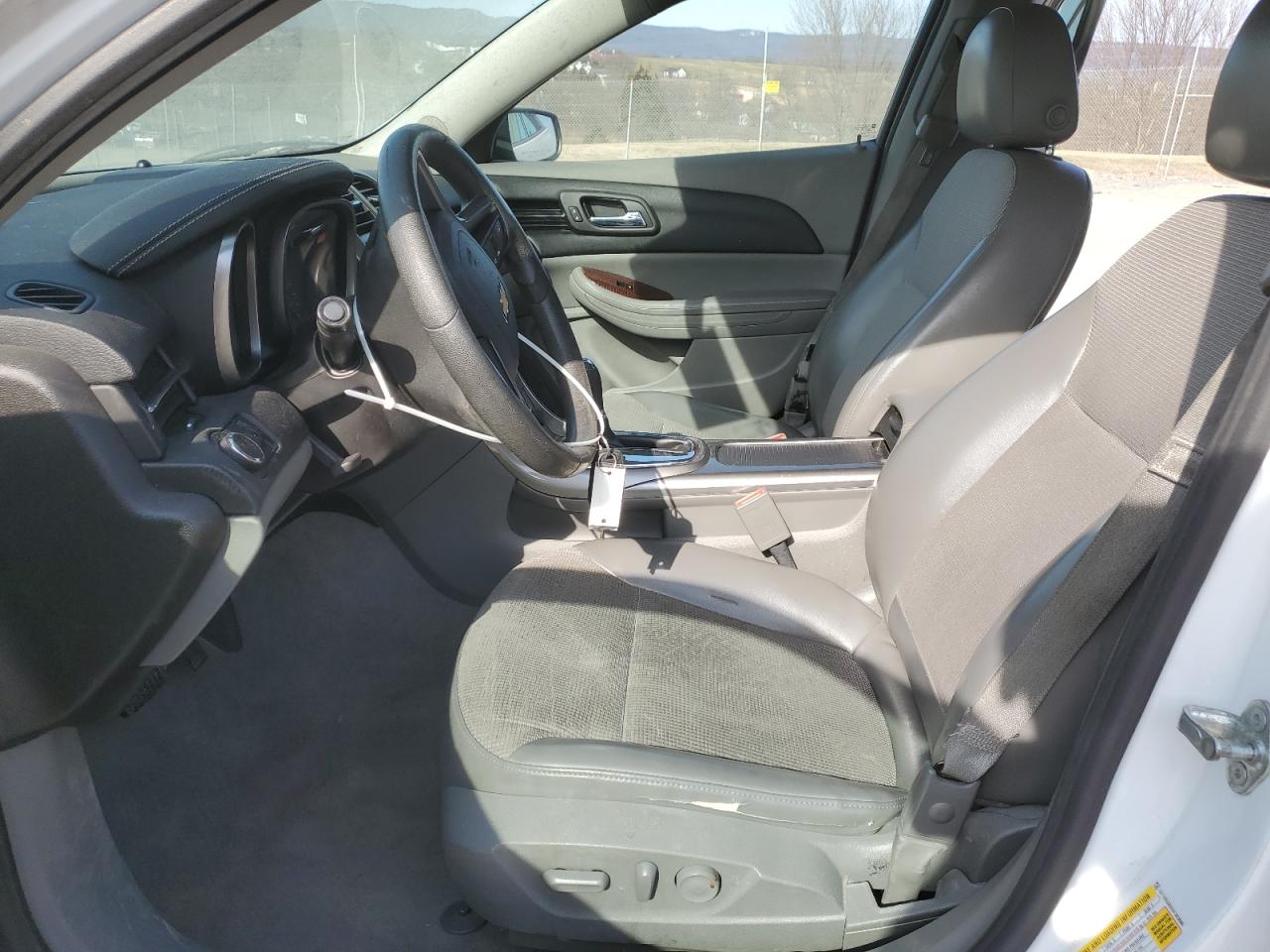 2013 Chevrolet Malibu - Image 7