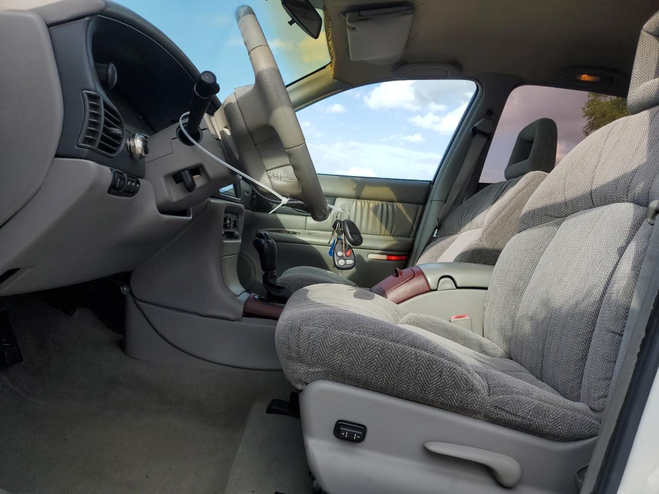 1997 Buick Regal - Image 7