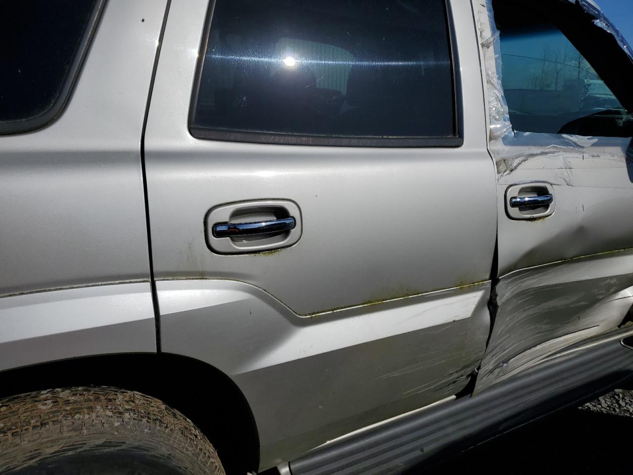 2004 Cadillac Escalade Luxury VIN: 1GYEK63N44R147220 Lot: 47893315