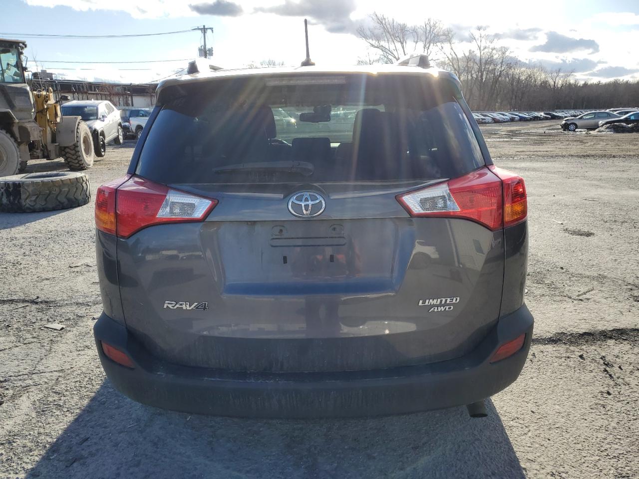 2015 Toyota RAV 4 - Image 6