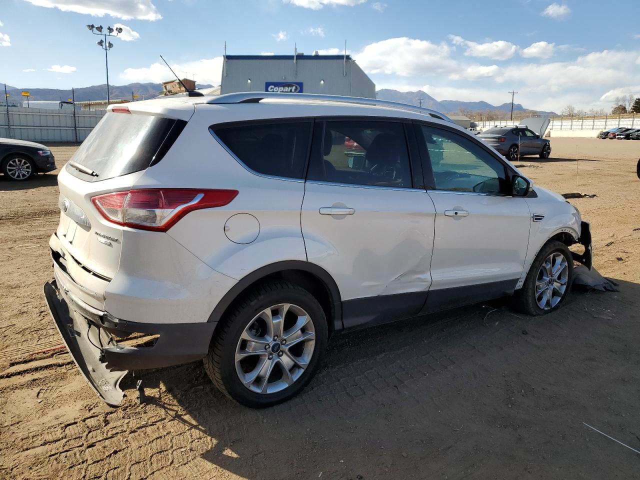 1FMCU9J91GUC91318 FORD ESCAPE 2016