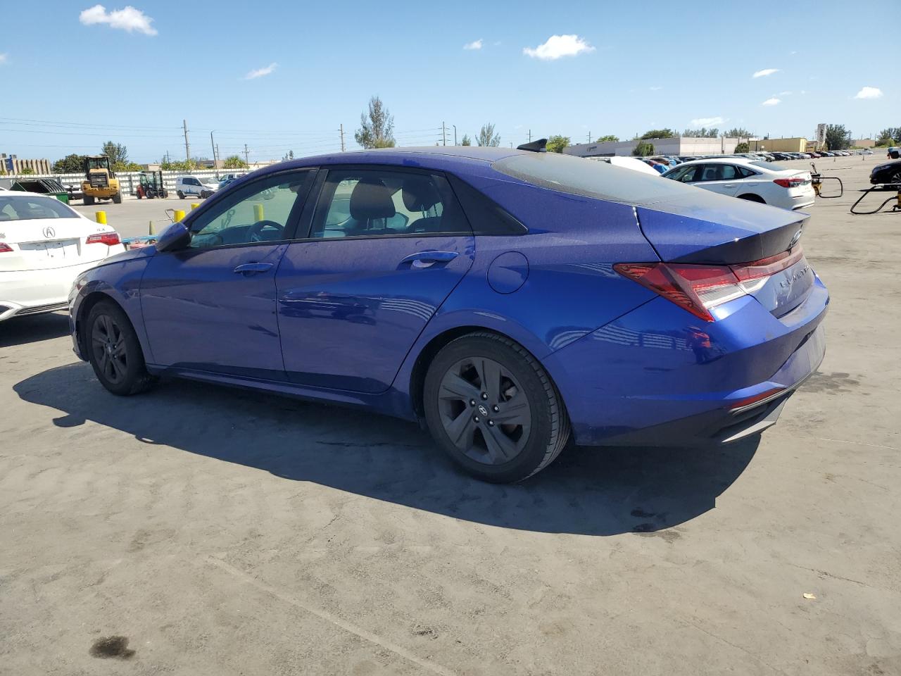 2021 Hyundai Elantra - Image 2