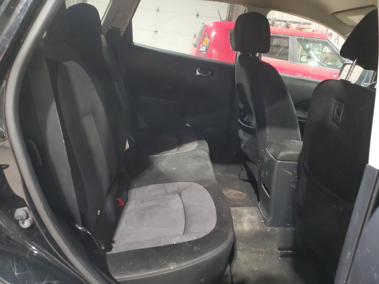 2011 Nissan Rogue - Image 11