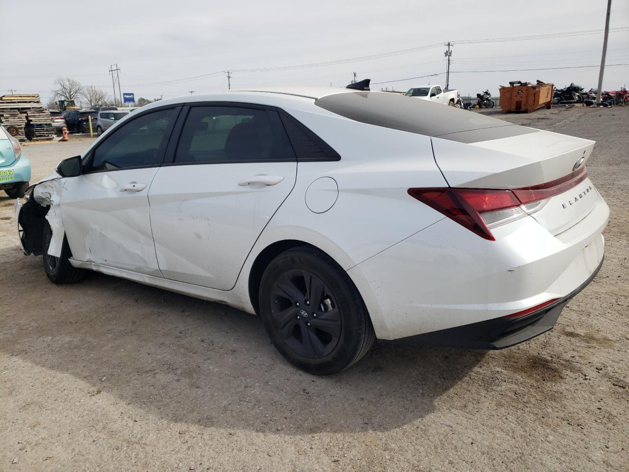 2021 Hyundai Elantra - Image 2