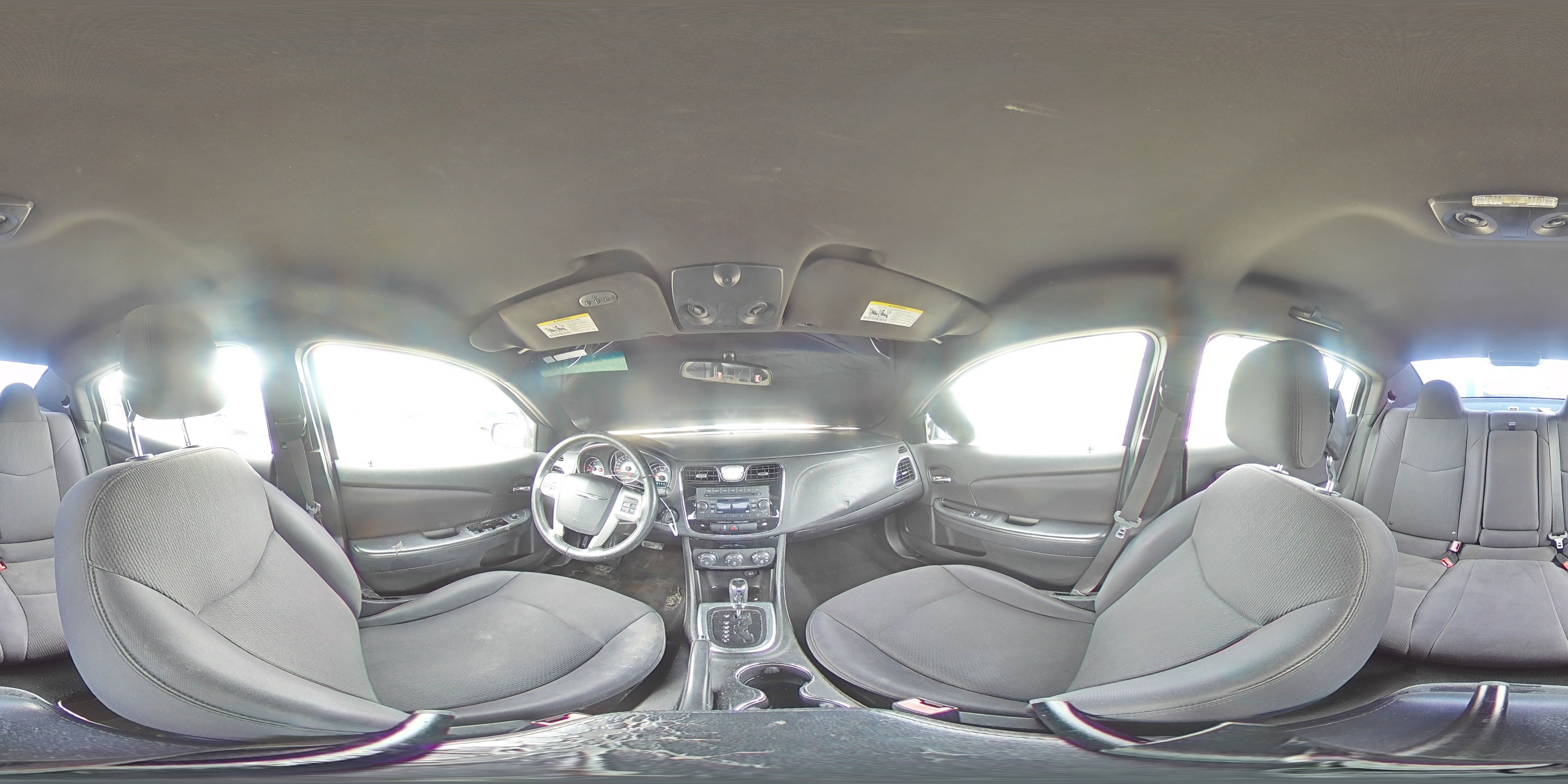 2013 Chrysler 200 - Image 14