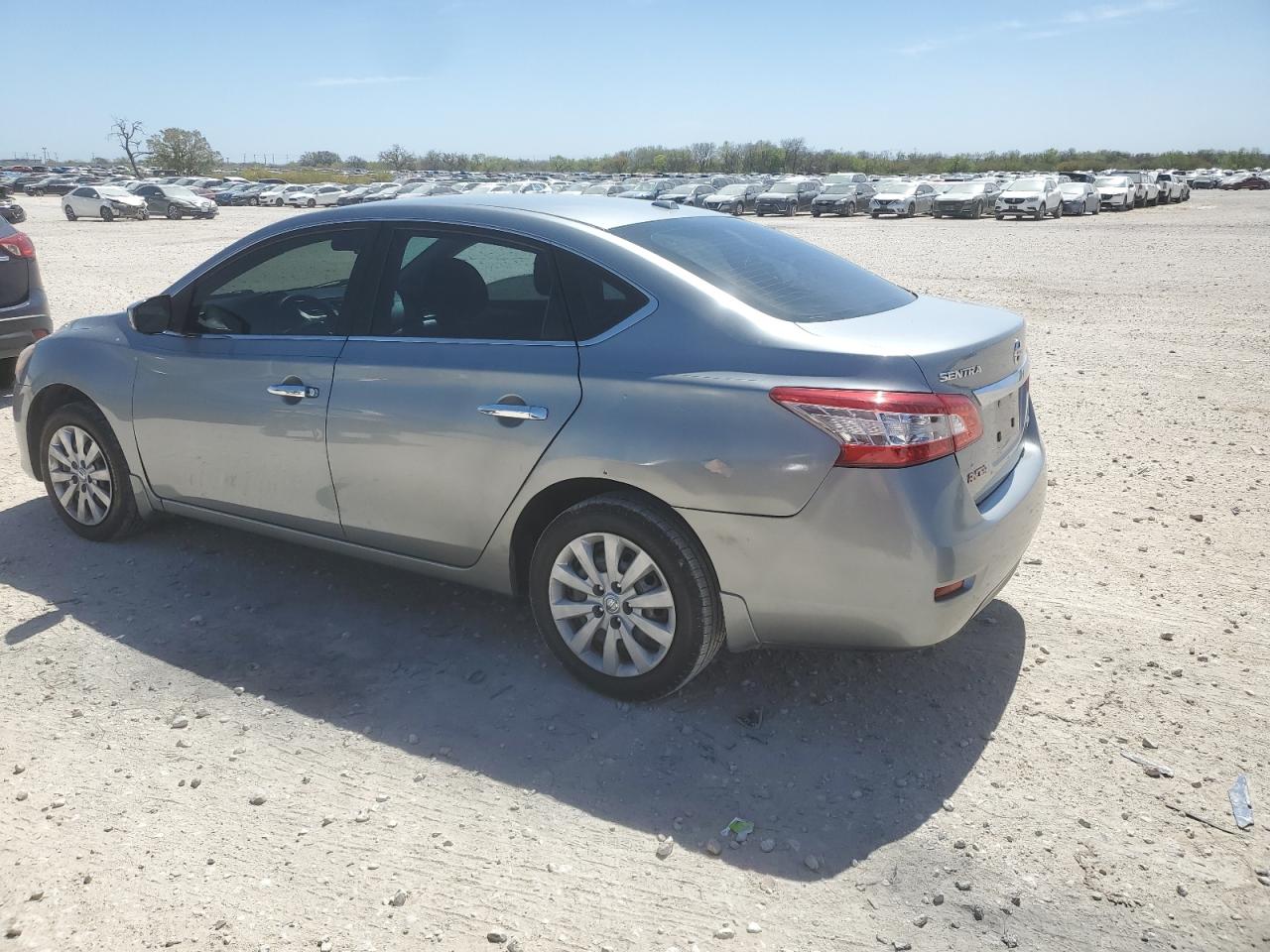 2013 Nissan Sentra - Image 2