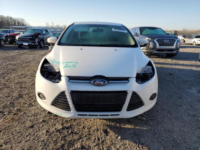 Sedans FORD FOCUS 2014 Biały