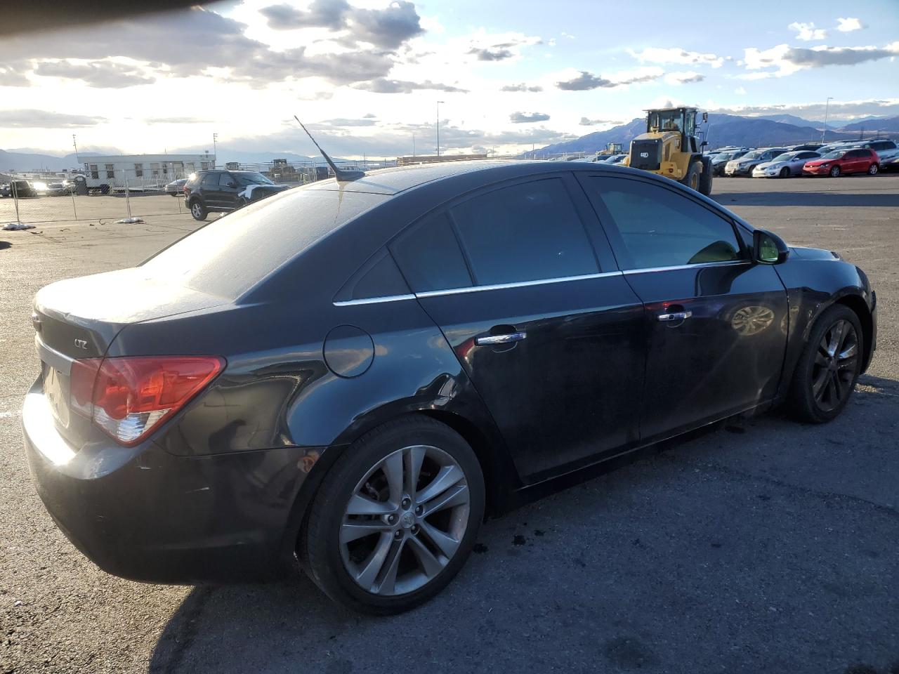 2012 Chevrolet Cruze - Image 3