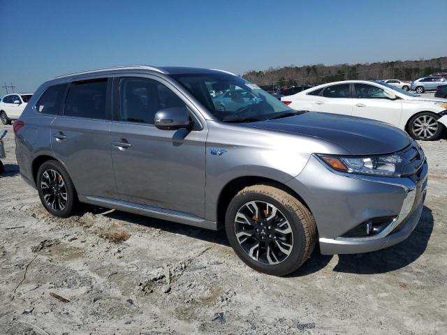  MITSUBISHI OUTLANDER 2018 Silver