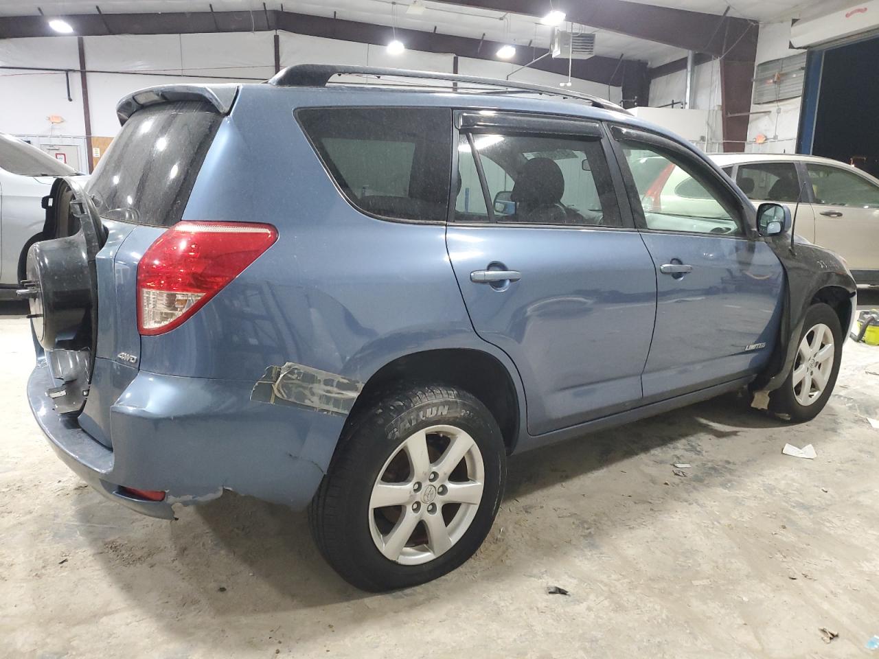 2008 Toyota RAV 4 - Image 3