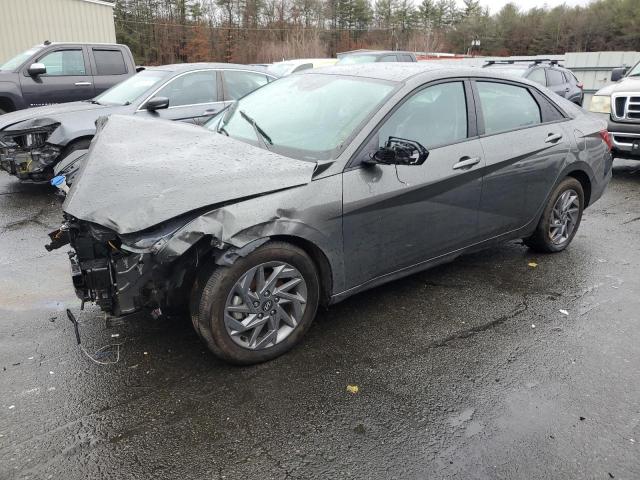 2024 Hyundai Elantra Blue  