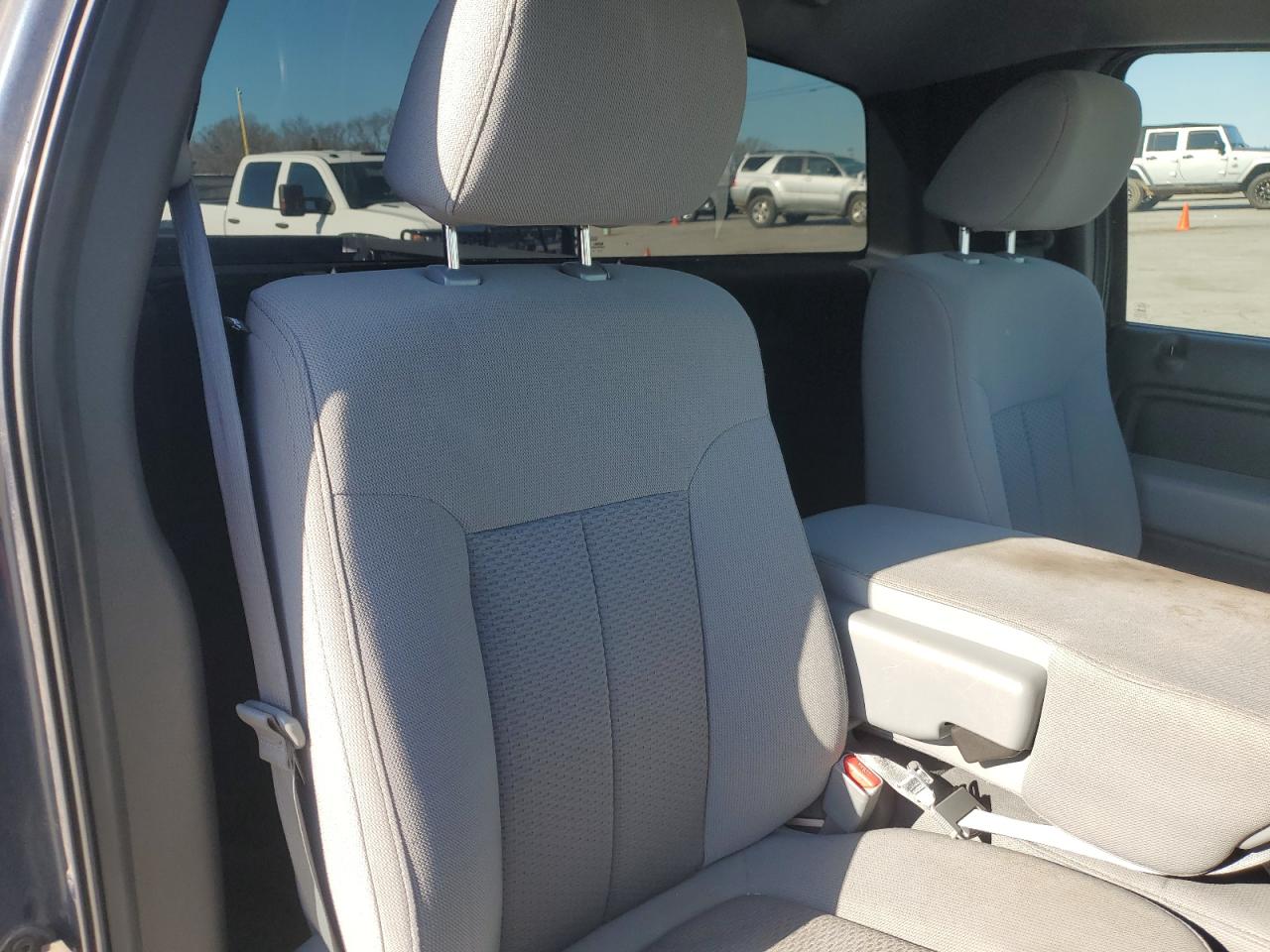 2013 Ford F-150 - Image 10