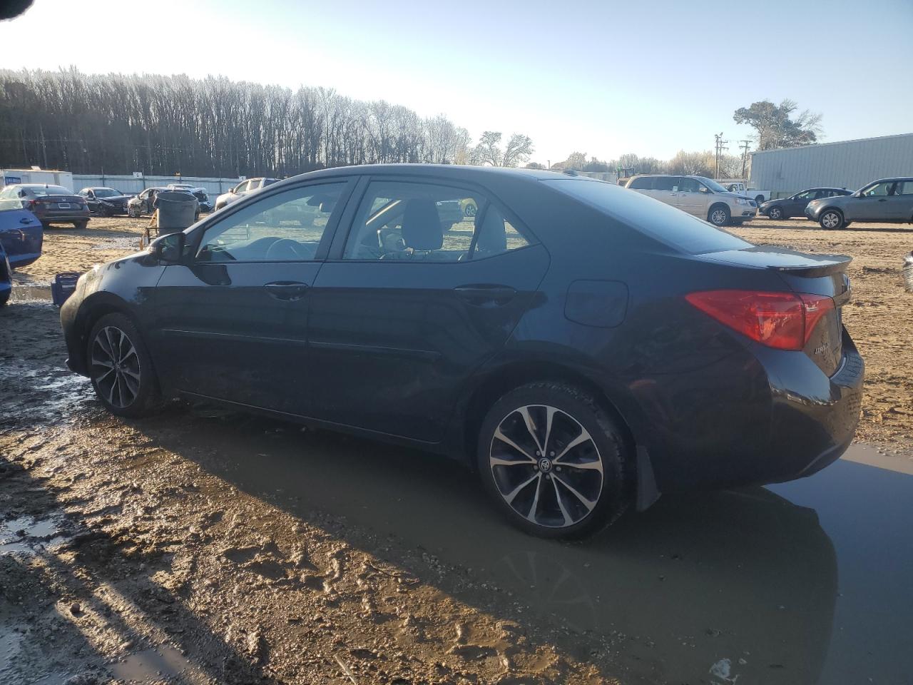 2017 Toyota Corolla L VIN: 2T1BURHE1HC935482 Lot: 49545905