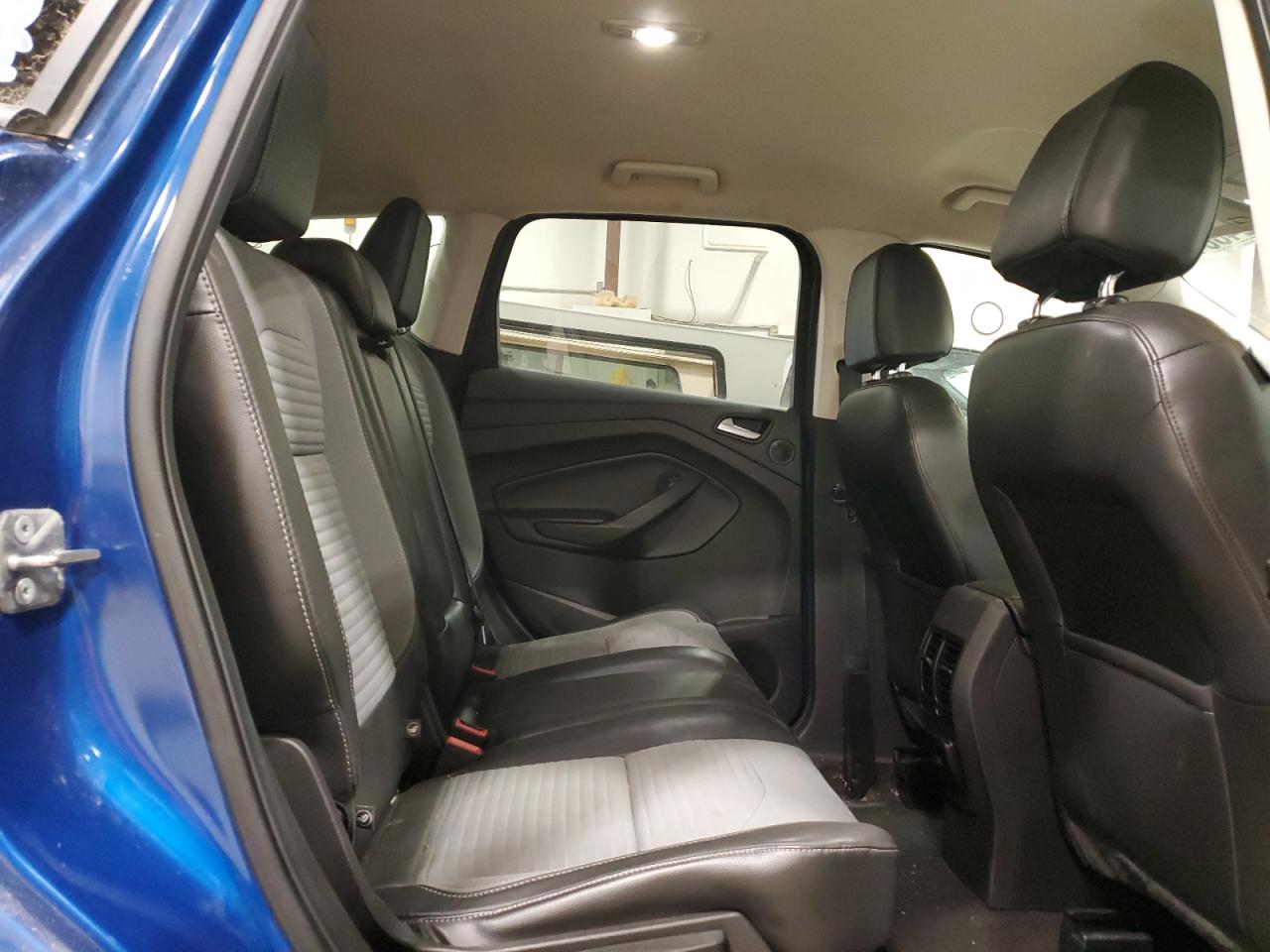 1fmcu0g99hud46182 1FMCU0G99HUD46182 2017 Ford Escape Se