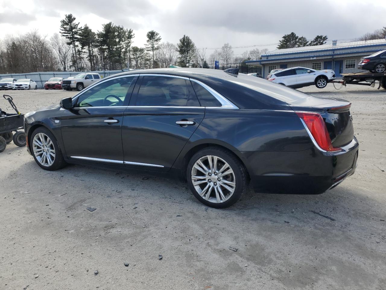 2019 Cadillac XTS - Image 2