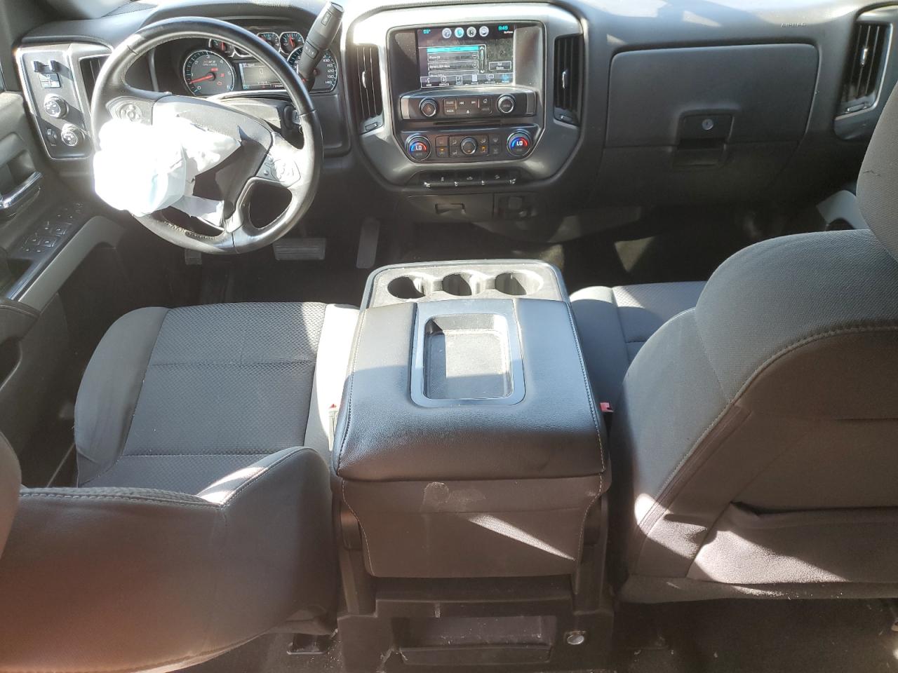 2016 Chevrolet Silverado - Image 8
