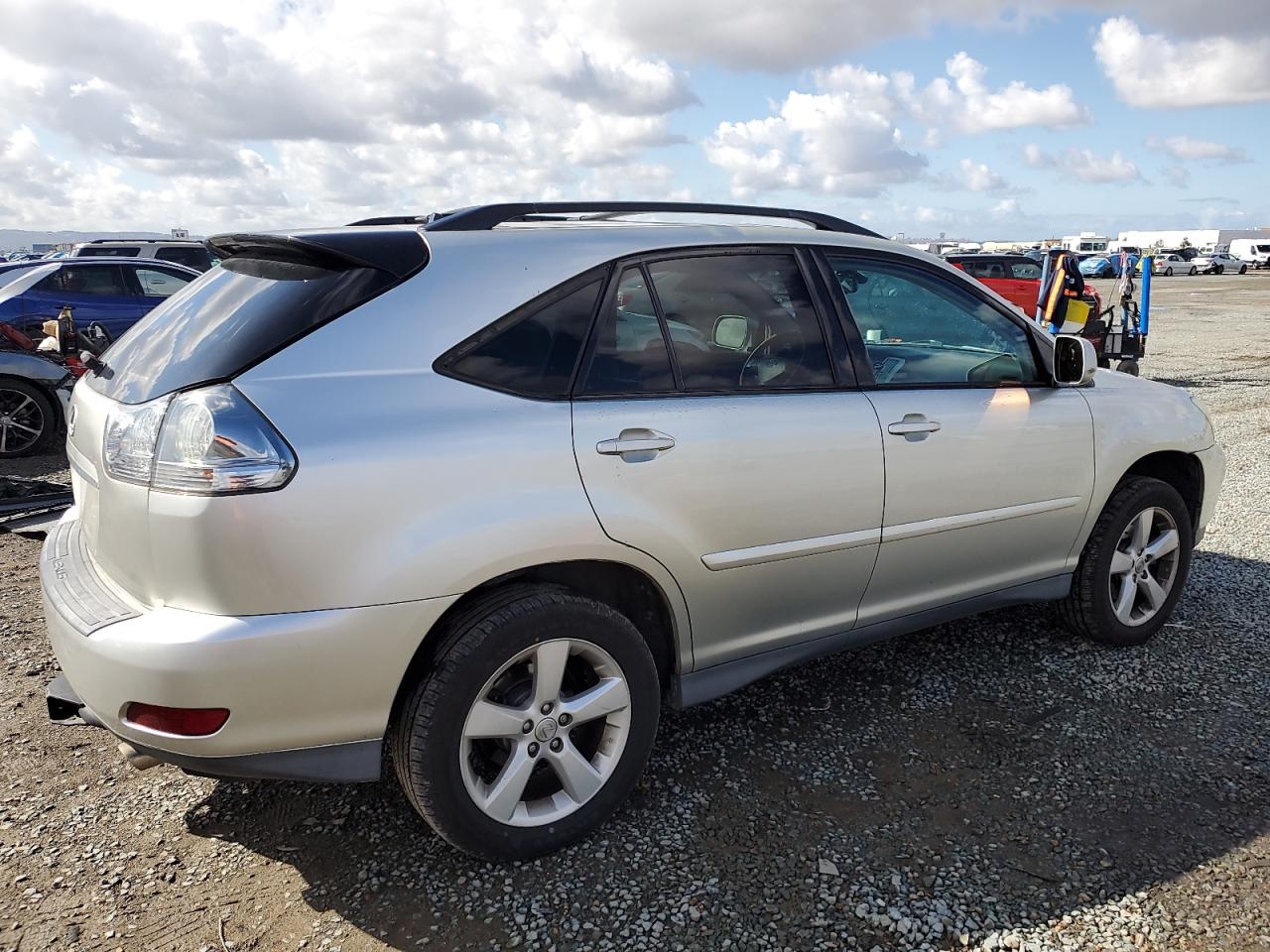 2004 Lexus RX - Image 3