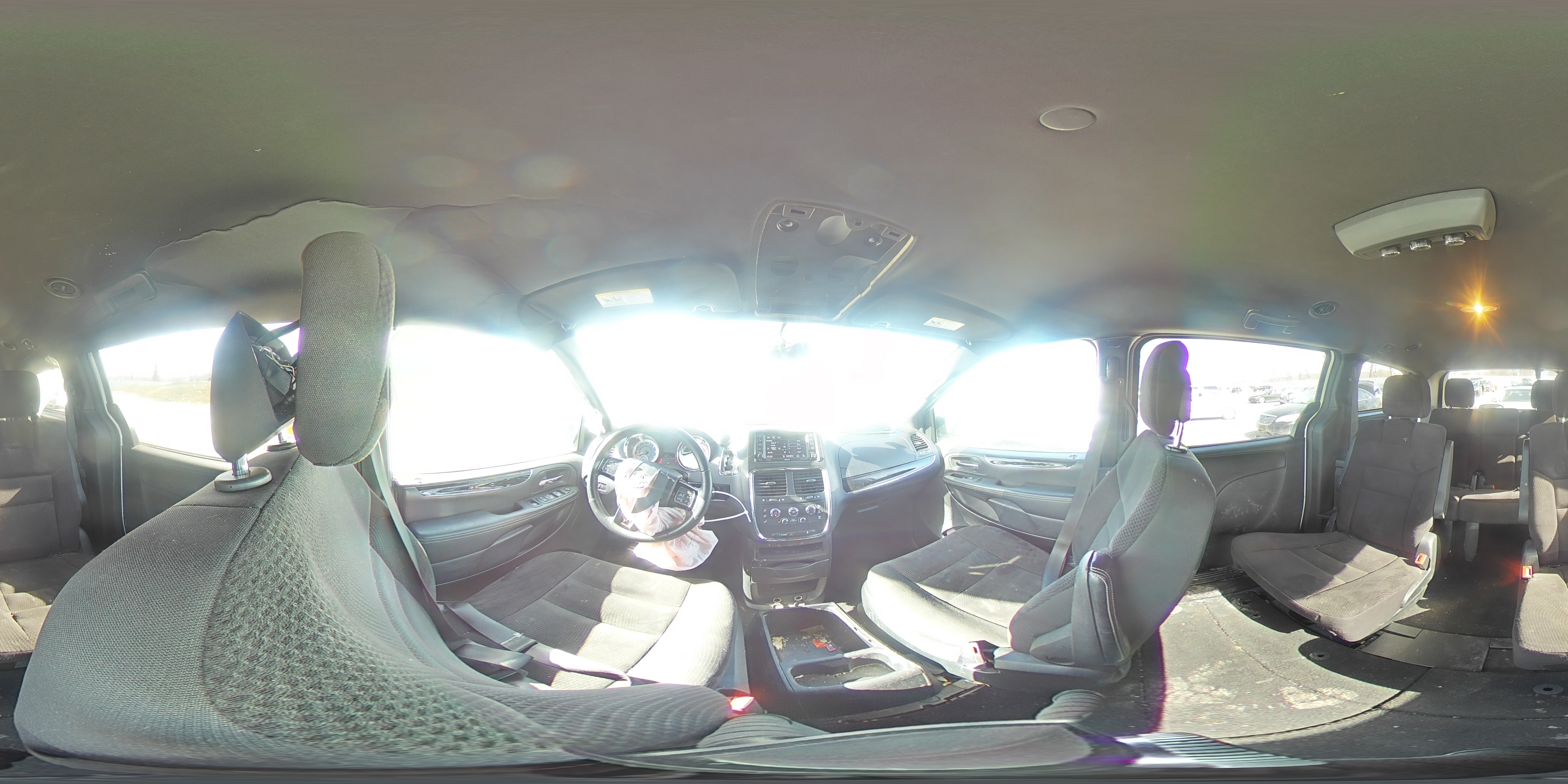 2018 Dodge Caravan - Image 14