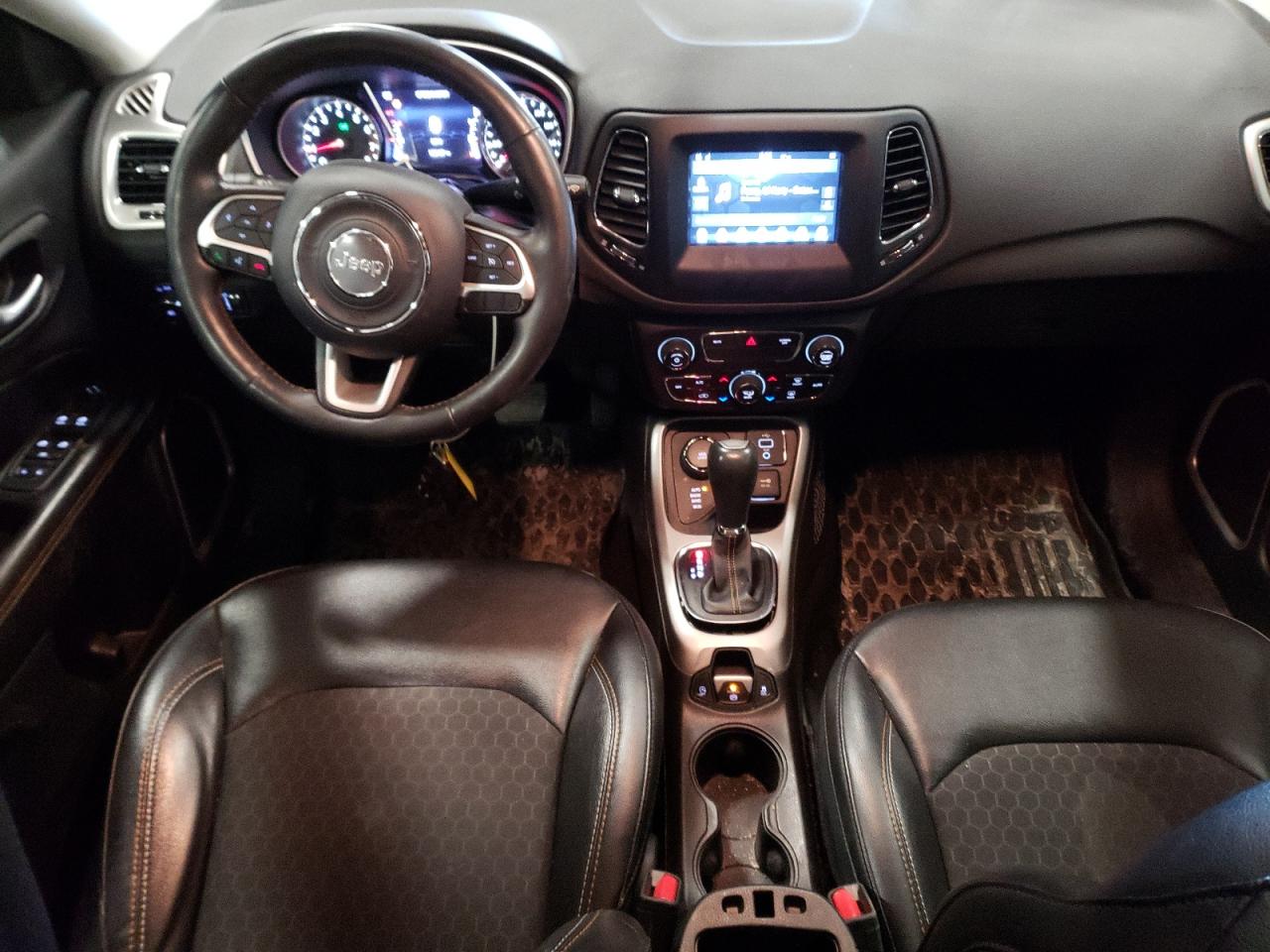 2018 Jeep Compass - Image 8
