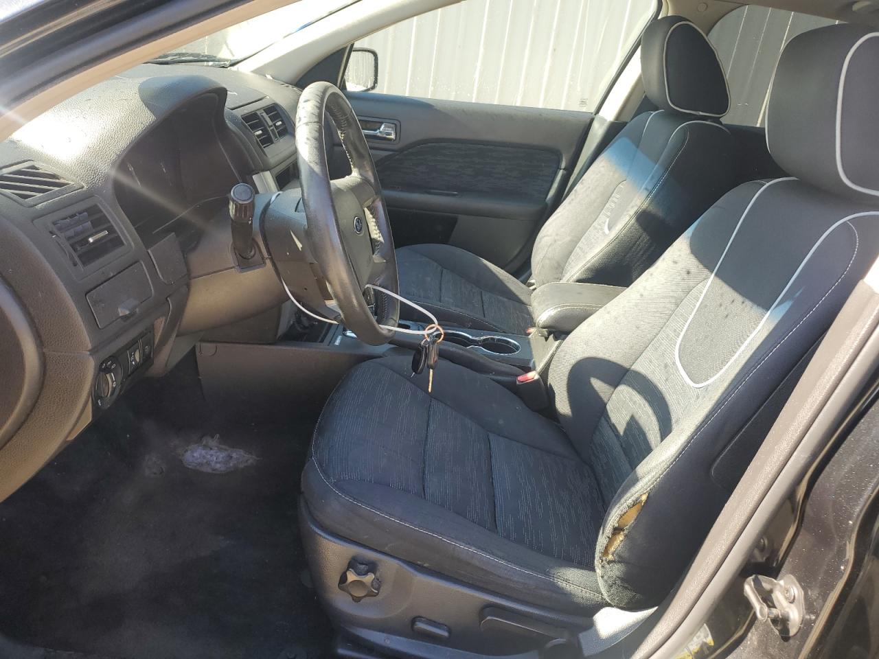 2010 Ford Fusion Se VIN: 3FAHP0HA1AR305381 Lot: 50185525