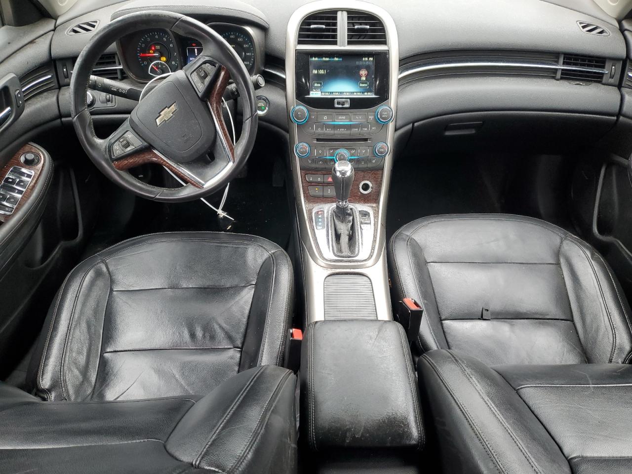 2013 Chevrolet Malibu - Image 8