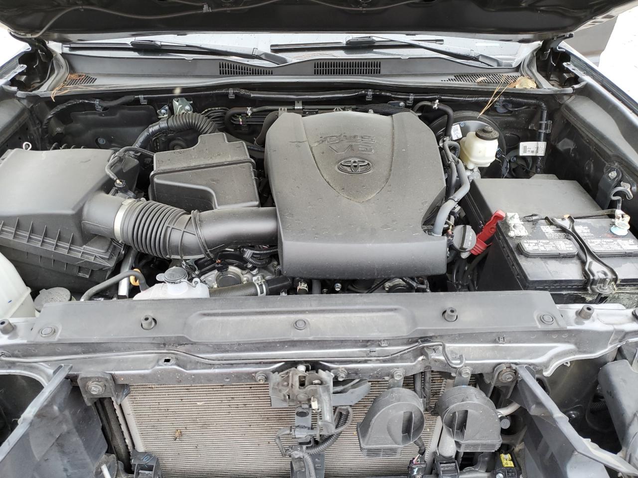 2021 Toyota Tacoma - Image 11