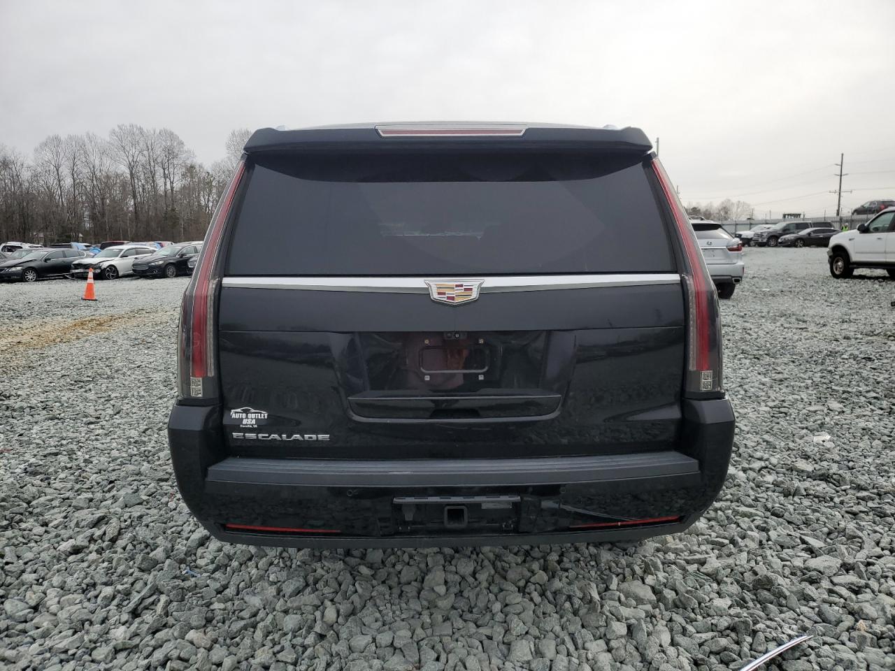 2018 Cadillac Escalade - Image 6