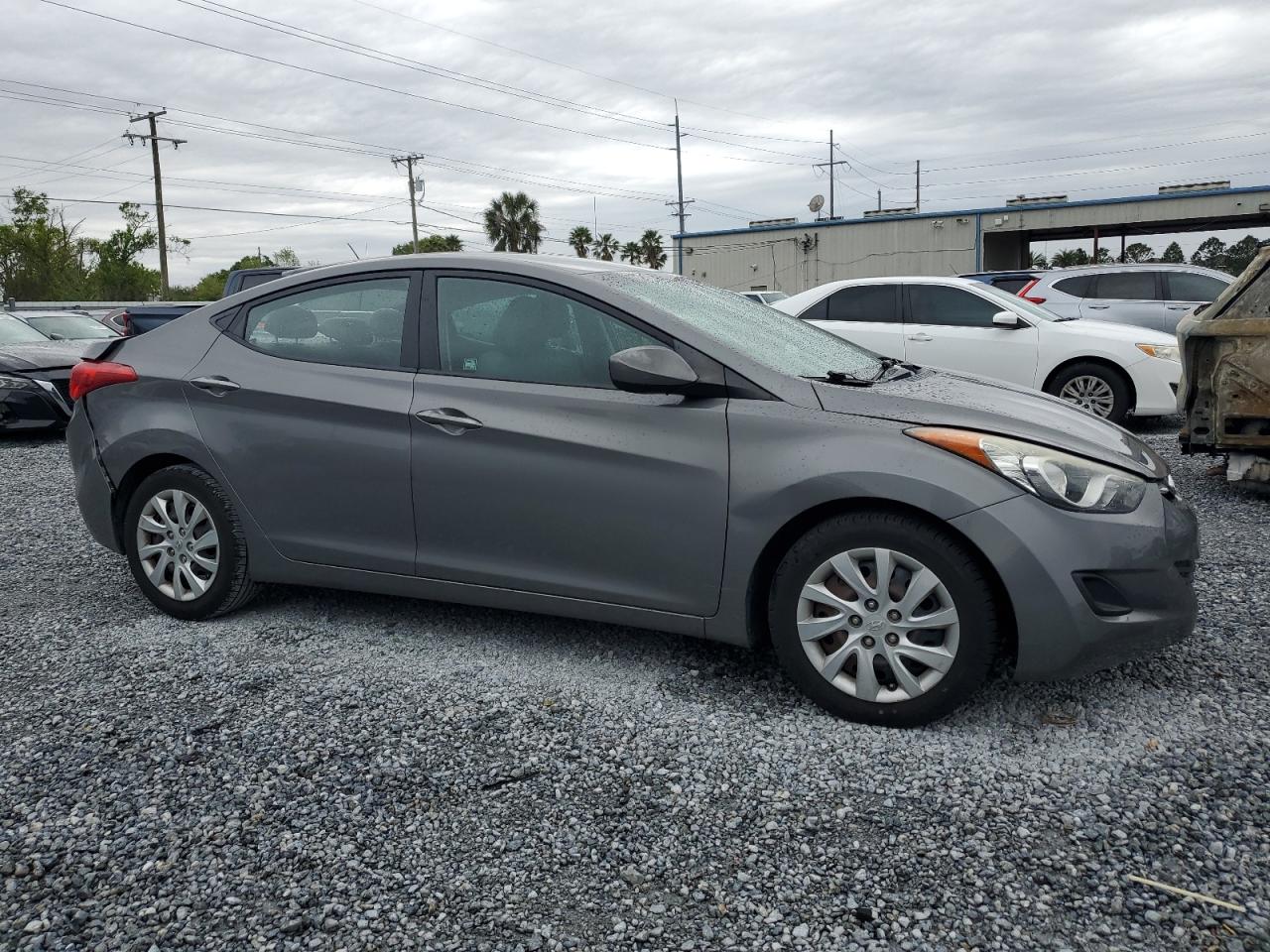 2012 Hyundai Elantra - Image 4