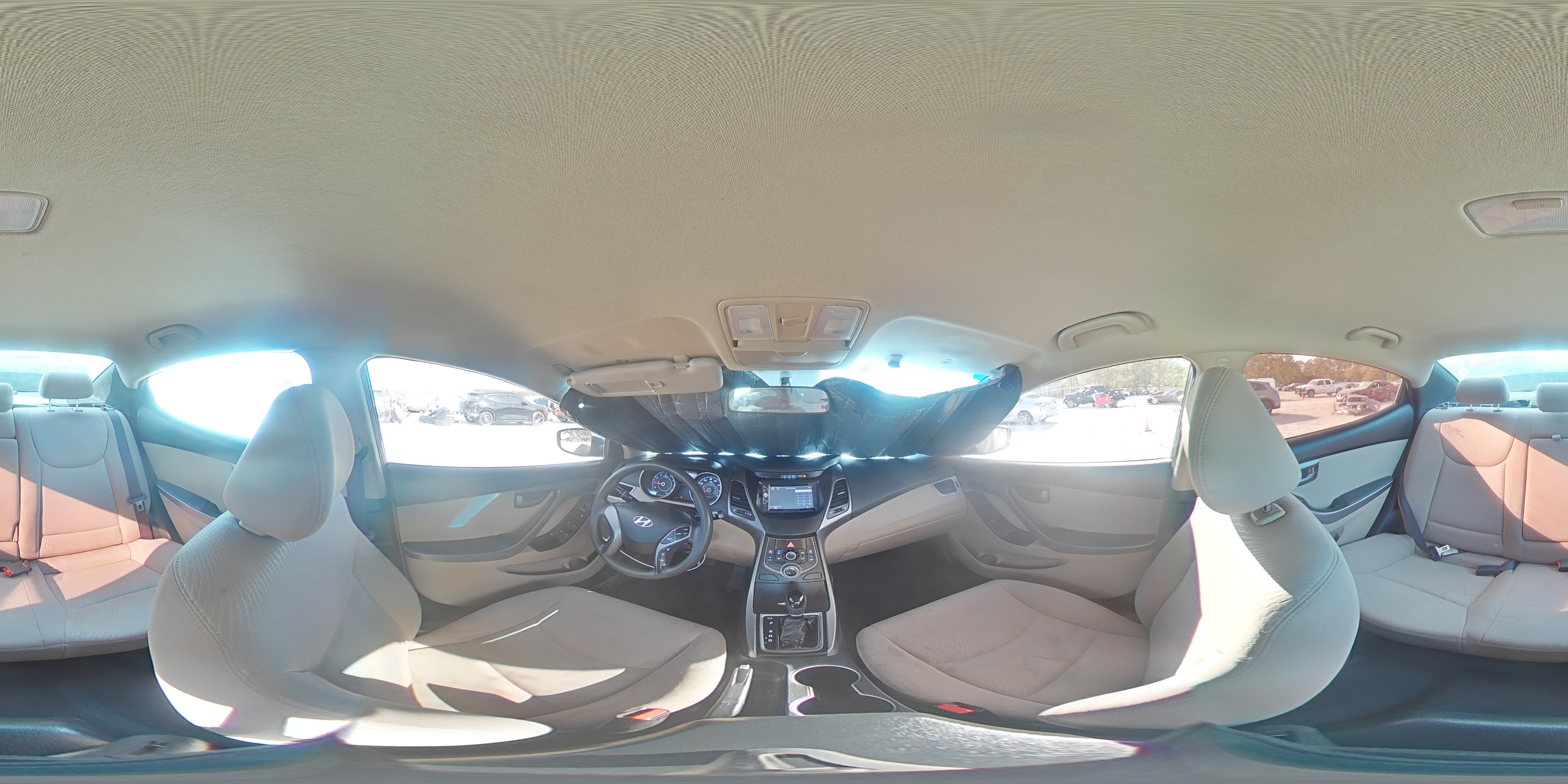 2014 Hyundai Elantra - Image 14