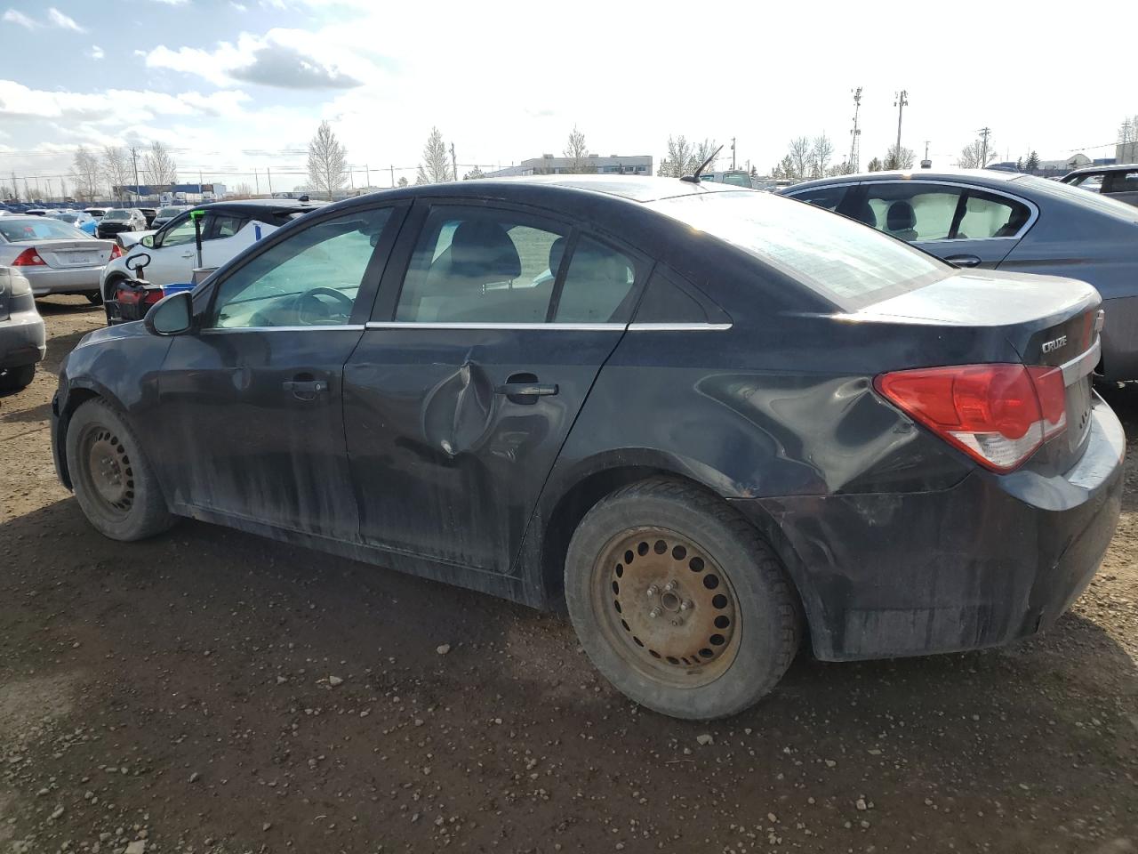 2011 Chevrolet Cruze - Image 2