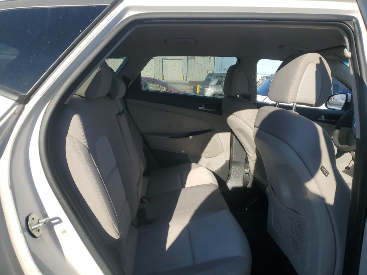 2016 Hyundai Tucson - Image 11