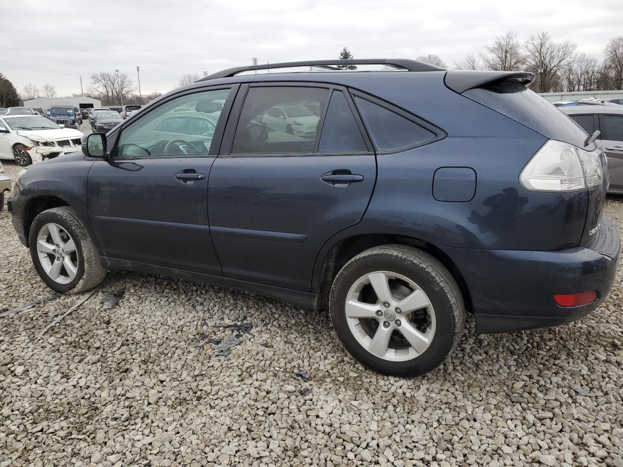 2005 Lexus RX - Image 2