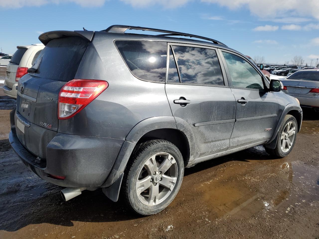 2010 Toyota RAV 4 - Image 3