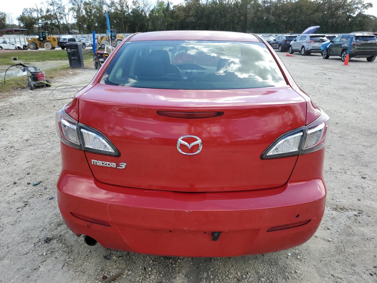 2013 Mazda 3 - Image 6