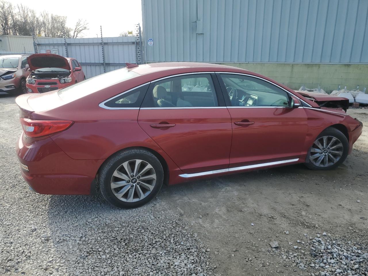 2016 Hyundai Sonata - Image 3