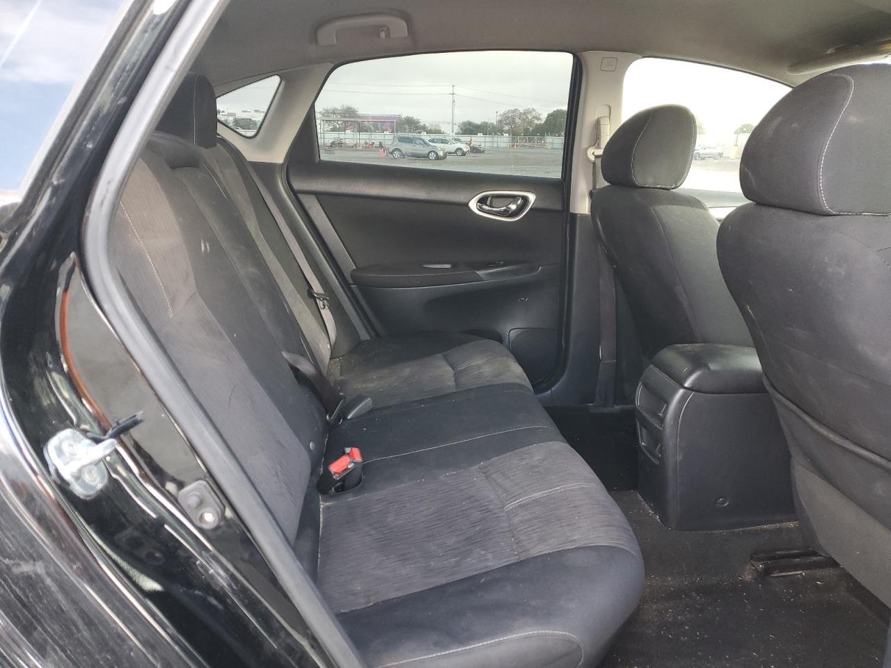 2014 Nissan Sentra - Image 10