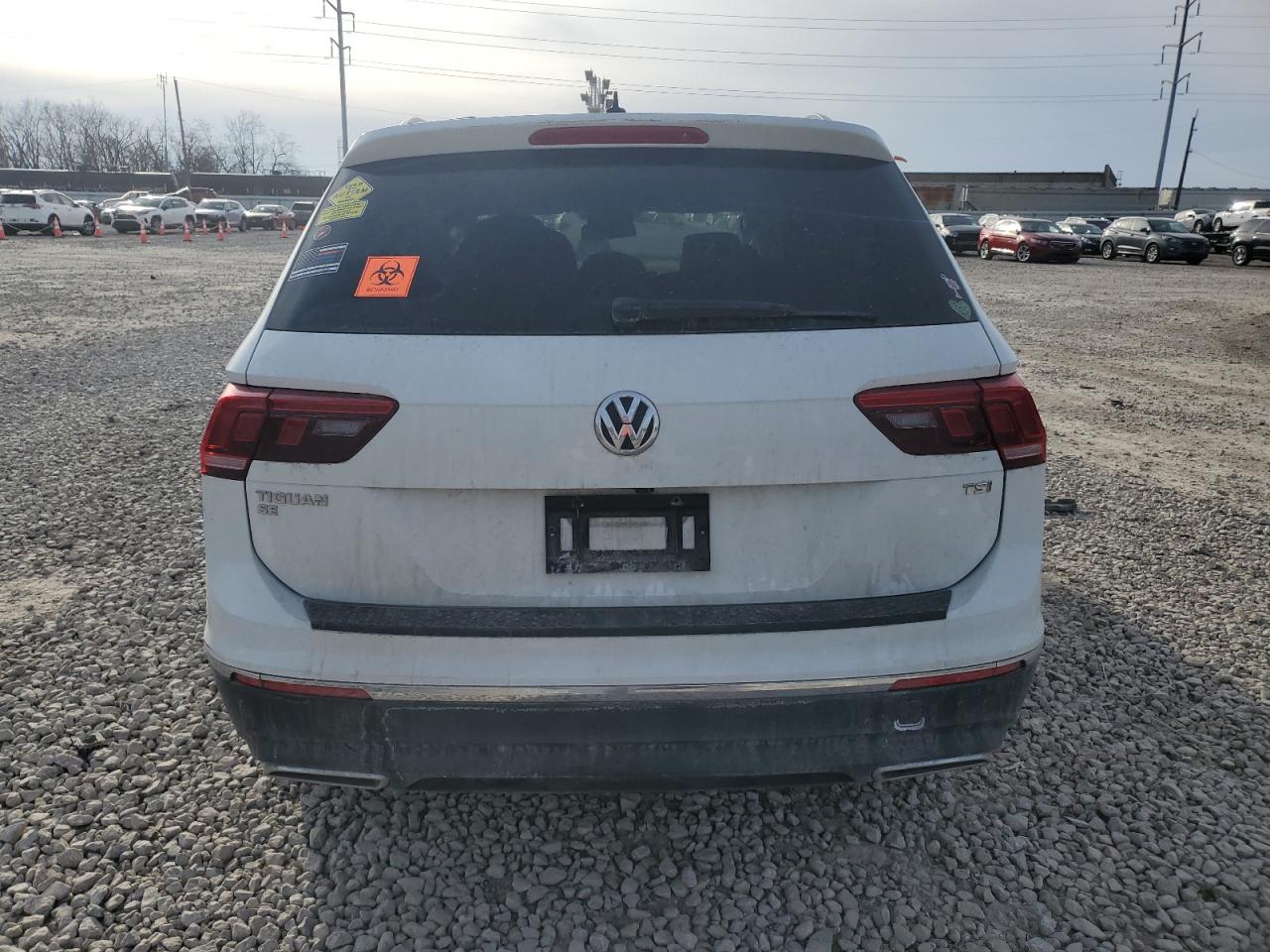 2018 Volkswagen Tiguan - Image 6