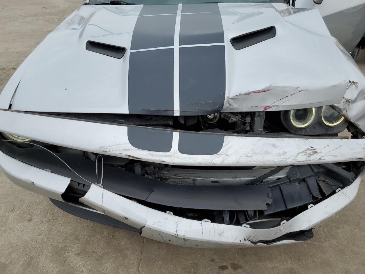 2020 Dodge Challenger - Image 11