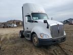2016 Kenworth T680 Semi Truck for Sale in Mcfarland, WI - Minor Dent/Scratches
