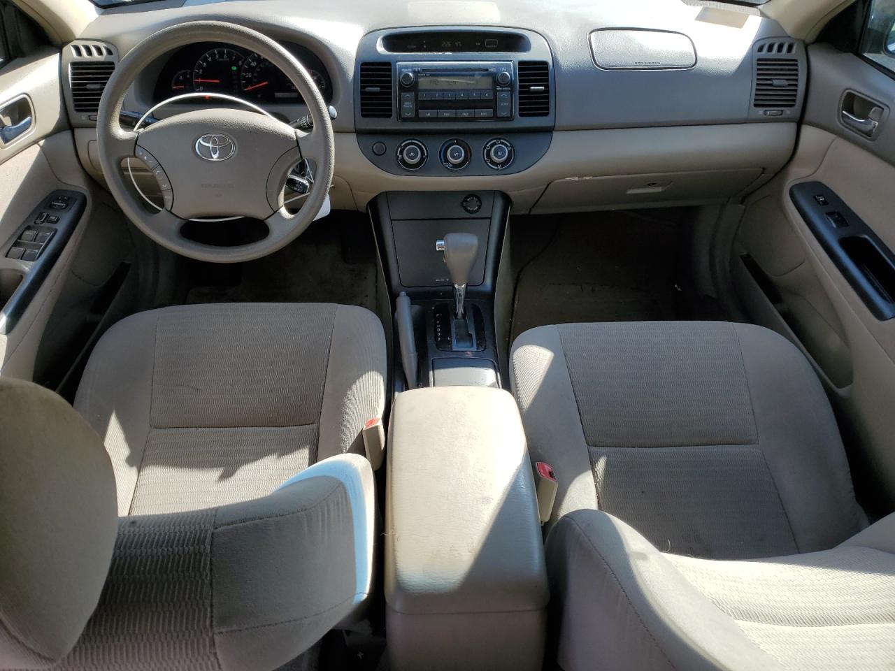 2005 Toyota Camry - Image 8