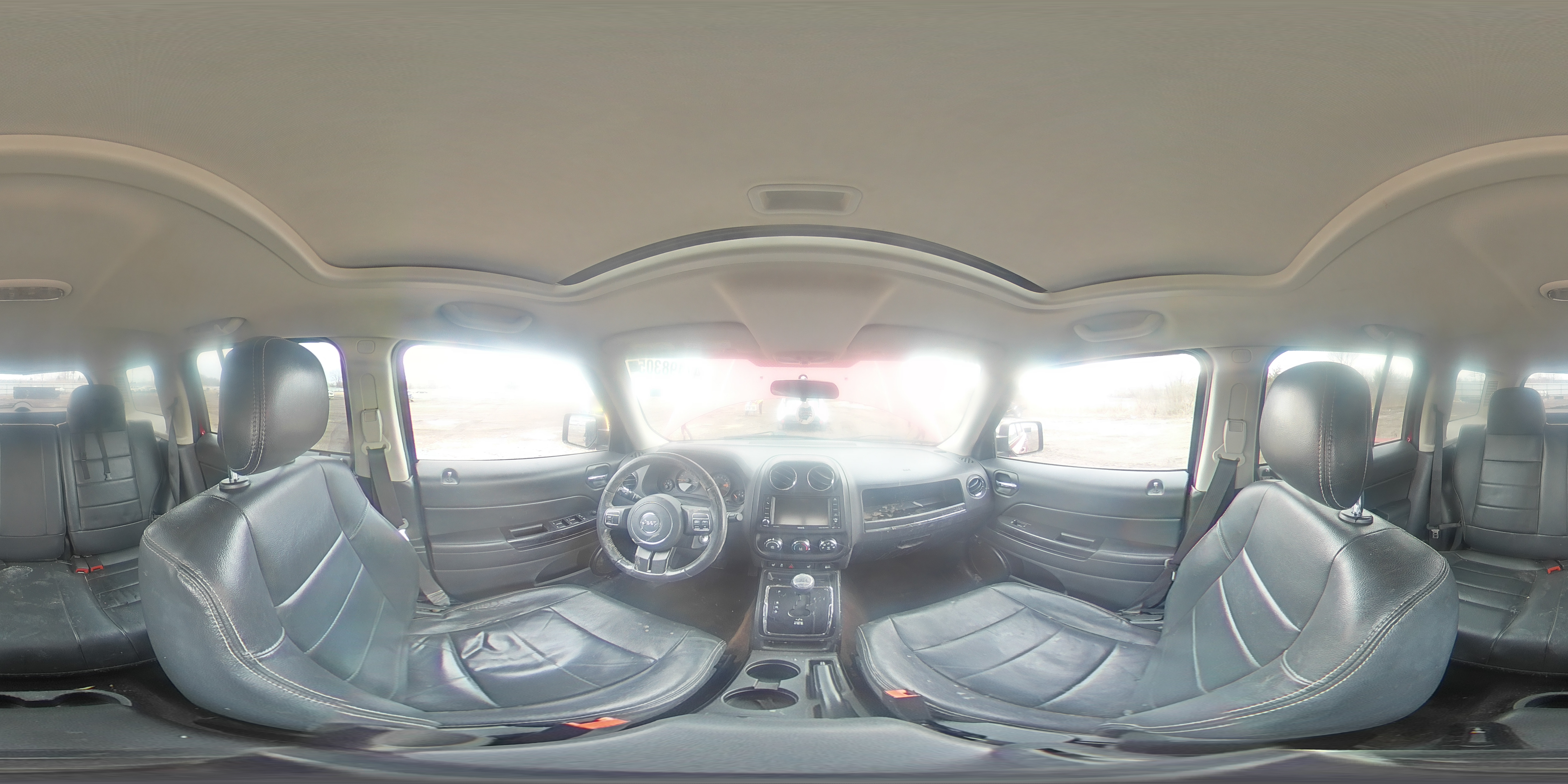 2014 Jeep Liberty (Patriot) - Image 13