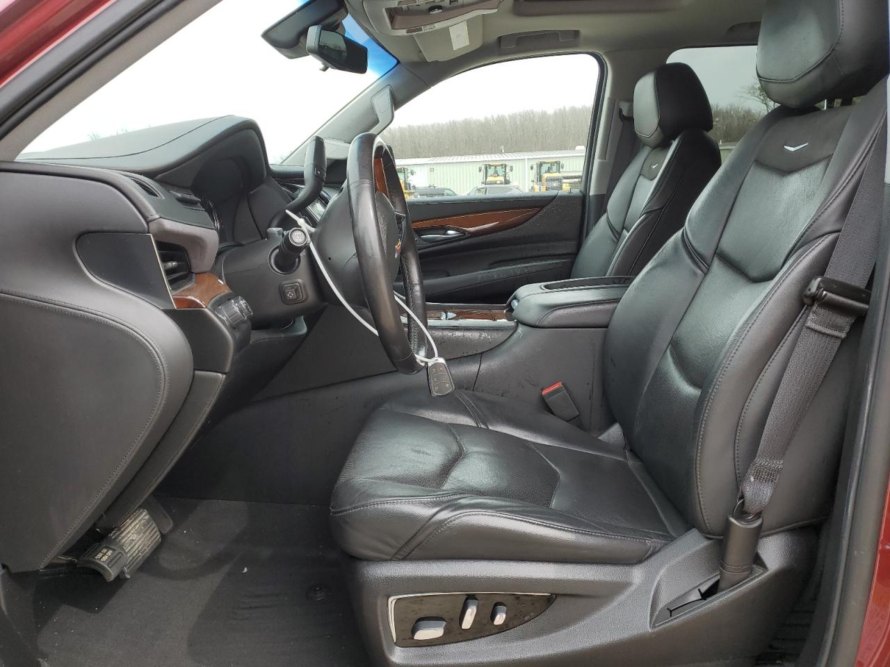 2019 Cadillac Escalade - Image 7