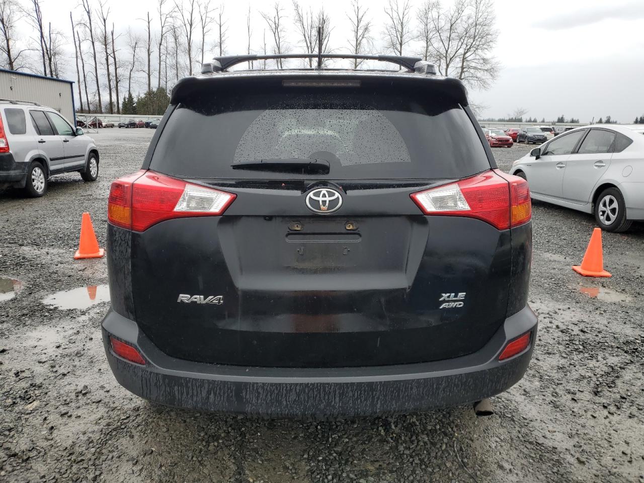2013 Toyota RAV 4 - Image 6